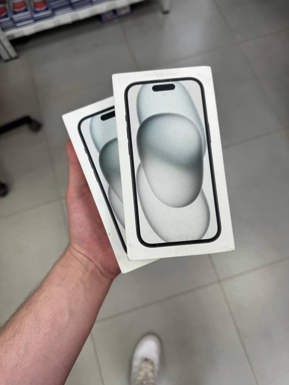 Два iPhone 15 128gb купить в Саранске фото